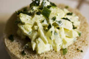 egg_salad_12x8